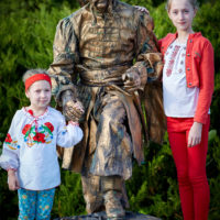 Participants of "If..." MIM-theater of living statues